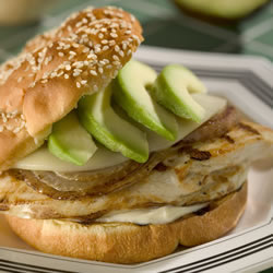 Memorial Day Griller- Chicken Sandwich {New Food Friday}