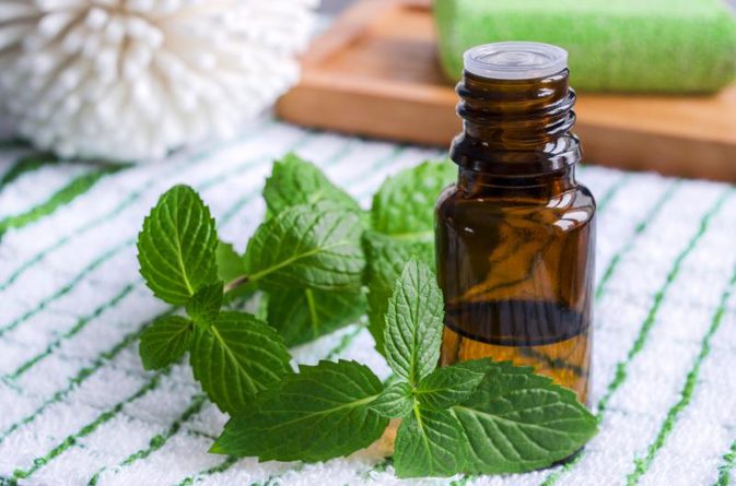 Five Amazing Ways that Essential Oils can Improve our Skin